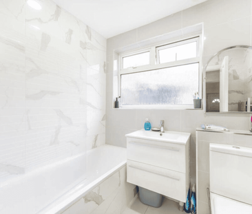 3 bedroom apartment to rent - Photo 6