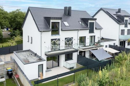 Geräumige 6-Zimmer-Doppelhaushälfte mit gehobener Innenausstattung in Meerbusch Am Blumenfeld 23a - Photo 2