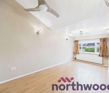 Montrose Close, Macclesfield, SK10 - Photo 4