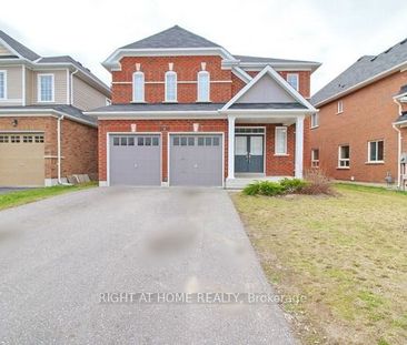 Detached Home For Lease | E8123542 - Photo 5