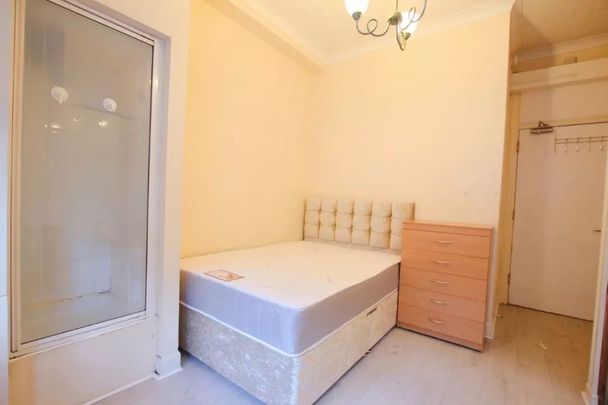 3 Bed Flat, Byres Road, G11 - Photo 1