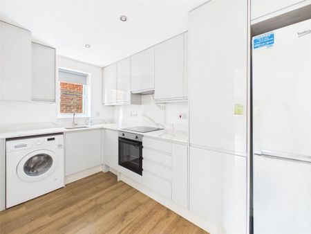 2 bedroom apartment to rent - Photo 3