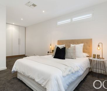 Open the Door to Sophisticated City-Fringe Living - Photo 2