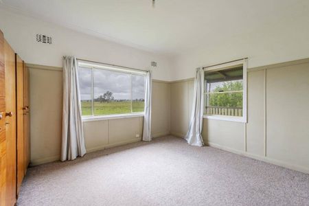 FARM HOUSE NEAR ULMARRA - Photo 5