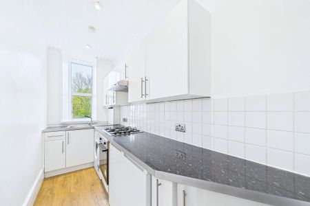 1 bedroom flat to rent - Photo 4
