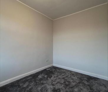 197 Avoniel Road, Belfast, BT5 4SG - Photo 2