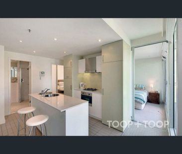 502/25 Colley Terrace, Glenelg, SA 5045 - Photo 3