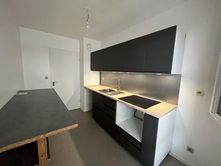 Location Appartement 2 pièces 45m² NANTES 44000 - Photo 5