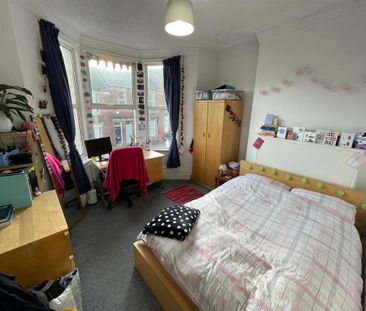 5 bedroom maisonette to rent - Photo 3