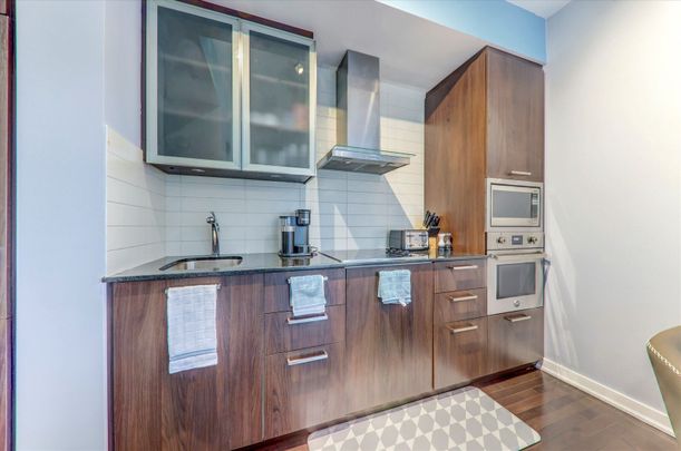 For Lease - 14 York Street Unit# 3905, Toronto, Ontario - Photo 1