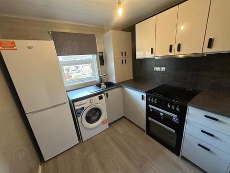 44c Tynan Drive, Newtownabbey, BT37 0HZ - Photo 5