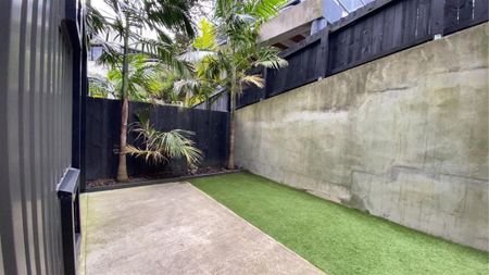 101/7 Scotia Place, City Centre - Photo 5