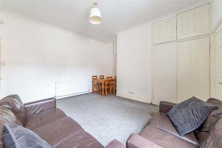 2 bed flat to rent in Thornleigh Road, Newcastle Upon Tyne, NE2 - Photo 2