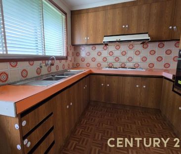 Right in the Heart of Noble Park - Photo 1