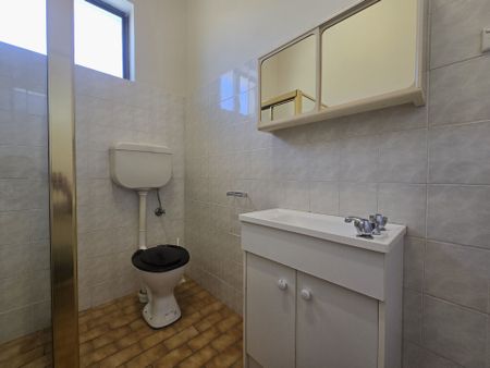 One Bedroom - CBD Location - Photo 5