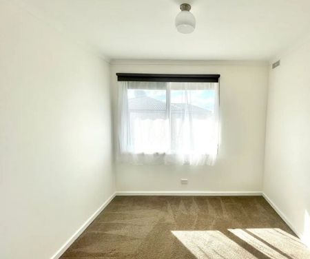 Churchill is calling you home - Photo 2