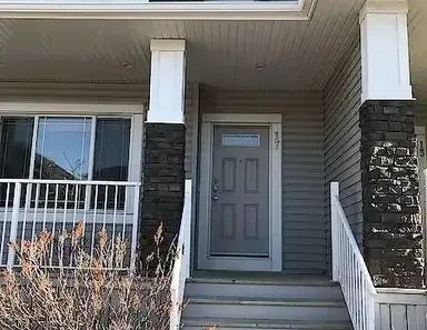 Like New Duplex, 3 Bed, 2.5 Bath, Double Garage in Redstone (NE) | Calgary - Photo 1