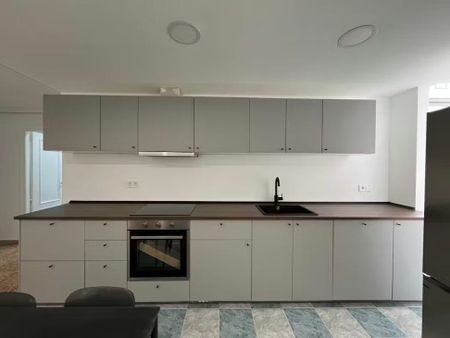 Carrer del Mestre Valls, Valencia, Valencian Community 46022 - Photo 5