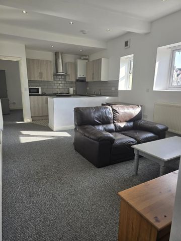 1 bedroom flat to rent - Photo 3