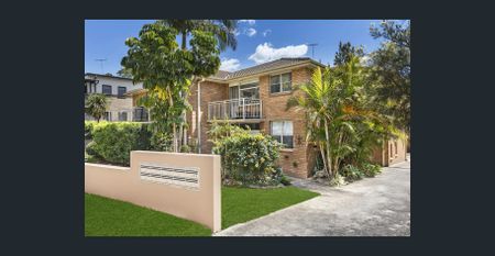 Ideal location! - Photo 5