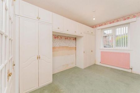 Broadway, Kettering - Photo 3