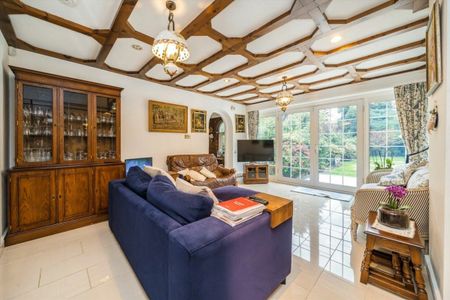 Cannon Hill, Southgate, N14 - Photo 3