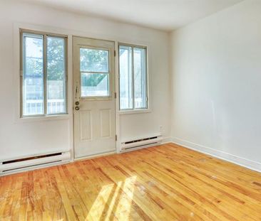 791 8e Avenue - Photo 4