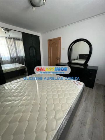 Inchiriere apartament 4 camere decomandat Drumul Taberei - Fotografie 3