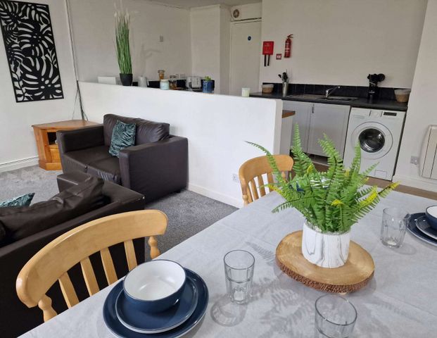 Bigg Market Room 1 - Photo 1