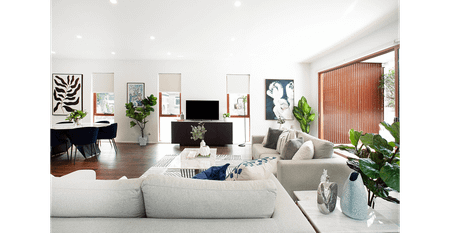 FURNISHED CONTEMPORARY DESIGNER HOME IN PRIME BEACHSIDE CUL-DE-SAC! - Photo 2