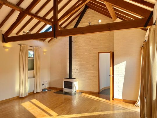 2 bedroom Two Bedroom Property to rent - Photo 1