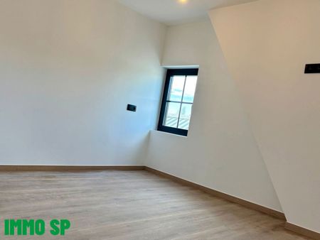 Gezellige gezinswoning te huur – 3 slaapkamers, tuin & veel bergruimte - Foto 4