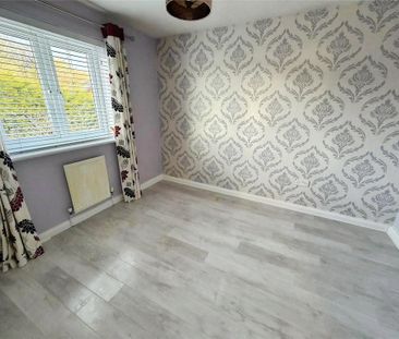 3 bedroom semi-detached house to rent - Photo 6