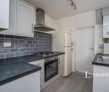 2 bedroom terraced house to rent - Photo 1