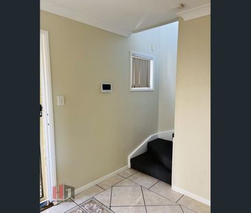 Exclusive Privacy & Resort-Style Elegance in Calamvale - Photo 6