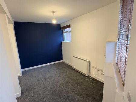1 bed apartment to rent on Cotmanhay, Cotmanhay Road, DE7 - Photo 4
