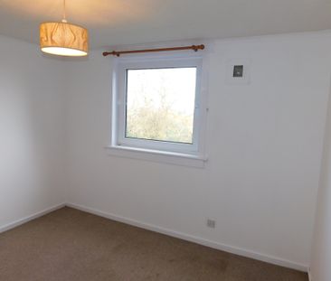 Oxgangs Farm Drive, Edinburgh, EH13 9QQ - Photo 6