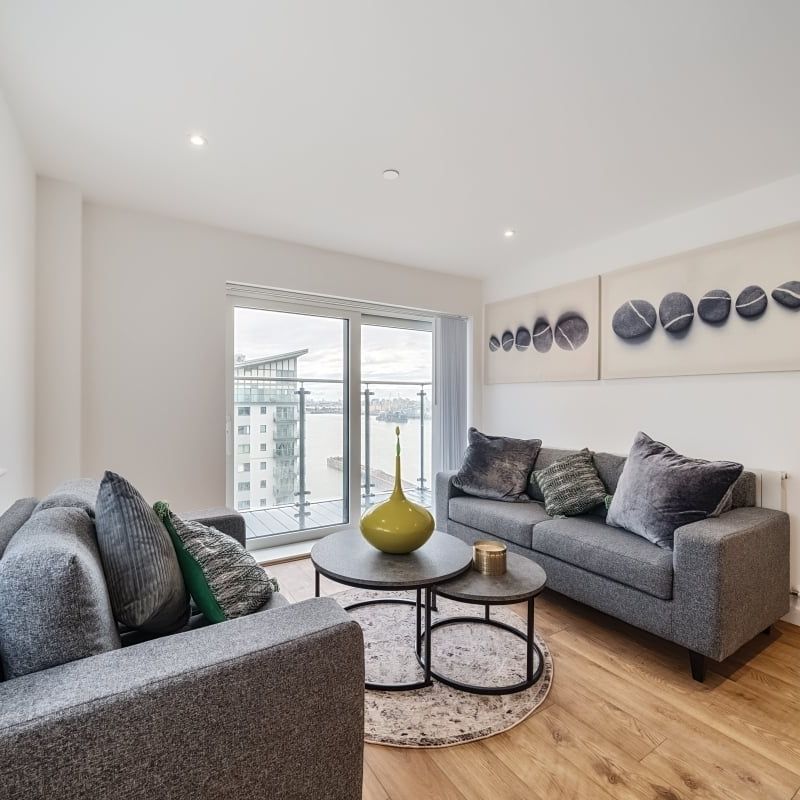 2 bedroom flat to rent - Photo 1