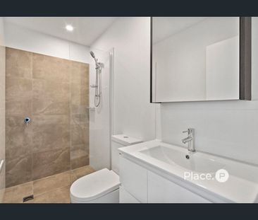 A Sensational Lifestyle Awaits in ‘Dream’ - Ground Floor Unit, with... - Photo 6