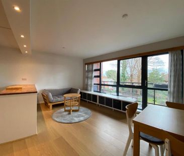 2 bedroom flat to rent - Photo 2