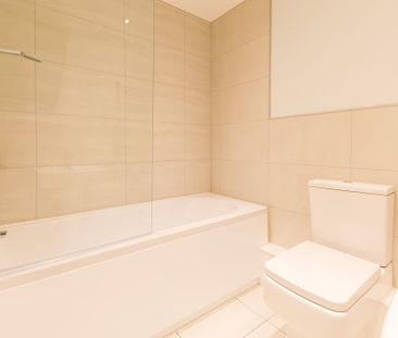 Victoria Riverside, Leeds - Photo 6