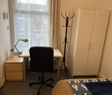 Room in a Shared House, Carmelite Road, CV1 - Photo 3