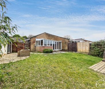 2 bedroom bungalow to rent - Photo 2