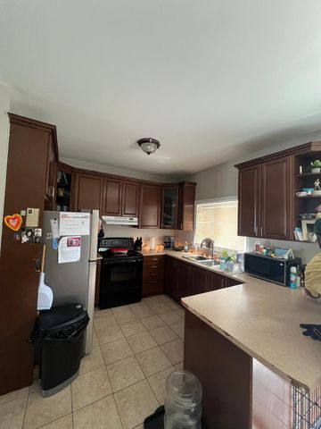 For Lease - 8 Lockport Way, Hamilton, Ontario - Photo 5