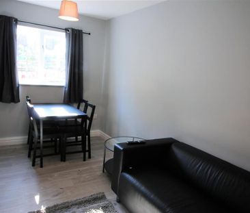 4 bedroom private hall to rent - Photo 3