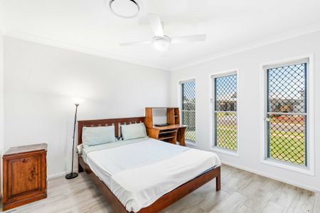 18 Lourdes Street, Middle Ridge - Photo 4