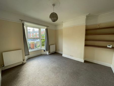 2 bedroom Mid Terraced House to let - Photo 3