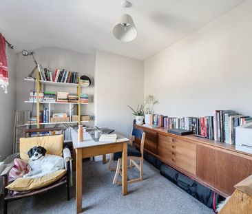 4 bedroom terraced house to rent - Photo 6
