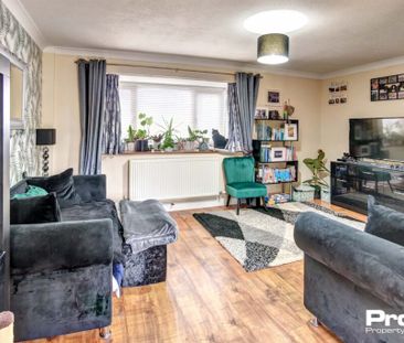 Morris Close, Stoke Holy Cross, Norfolk, NR14 8LL - Photo 6