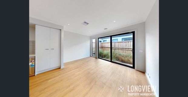 Serene Charm Close to School - Photo 1